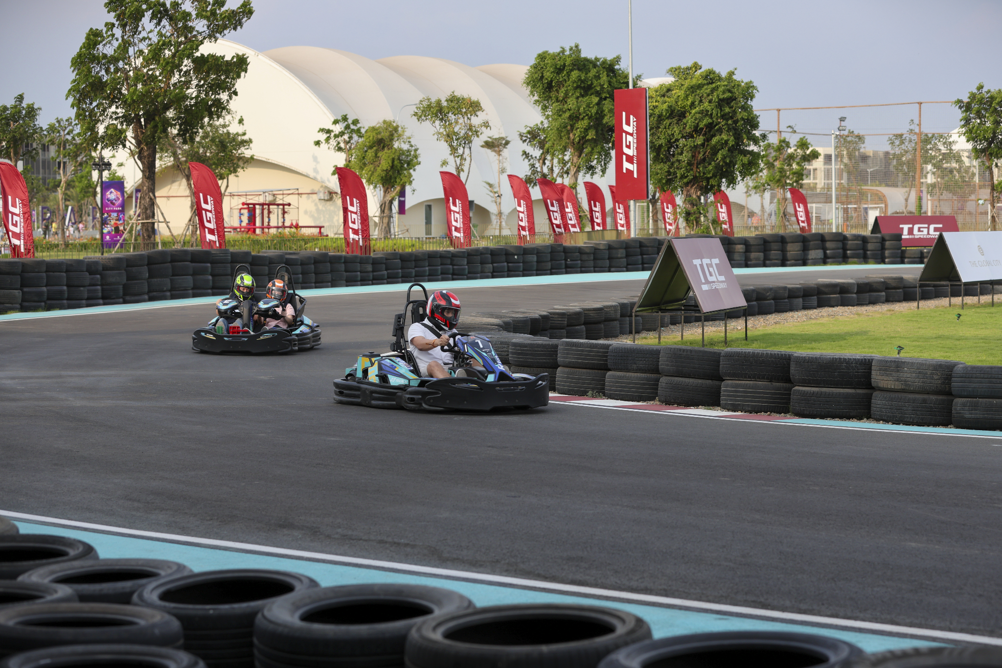 Đua xe Go Kart